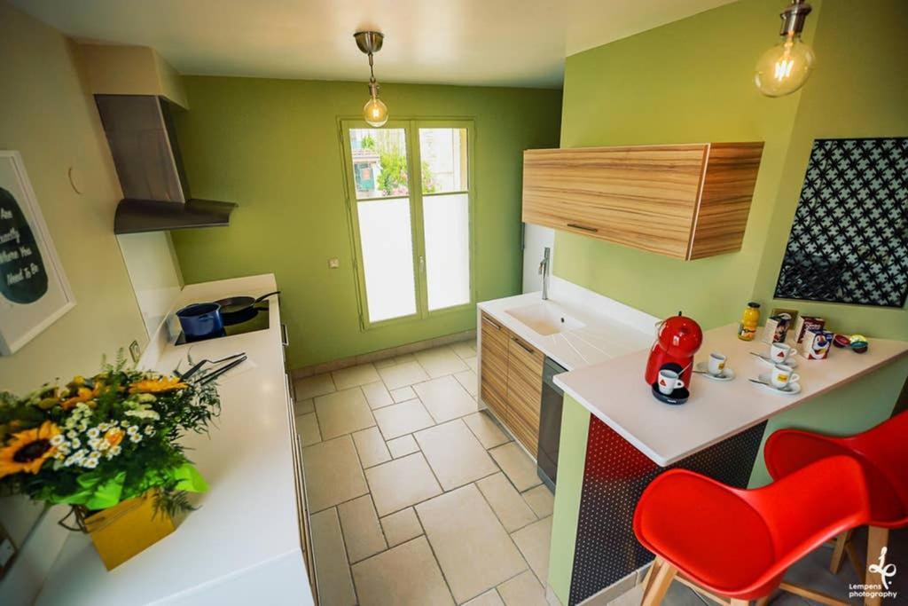 Maison Piscine Interieure Et Garage Troyes Kültér fotó